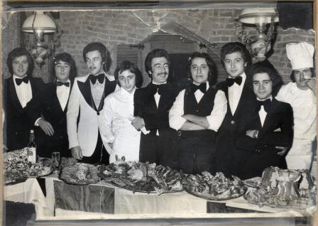 Gianni Bombini en zijn personeel, jaren 1970 – collectie Antonio Salerno Gianni Bombini en zijn personeel, jaren 1970 – collectie Antonio Salerno