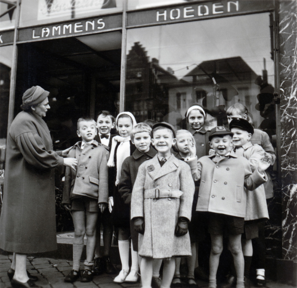 De kinderen van de zondagsschool van St. John, jaren 1950 – collectie Mary Jackson De kinderen van de zondagsschool van St. John, jaren 1950 – collectie Mary Jackson